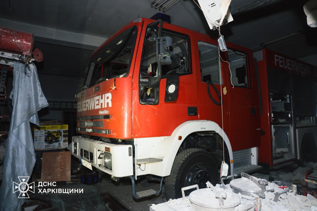 Civilians And Firefighters Injured In Russian Attacks On Kharkiv