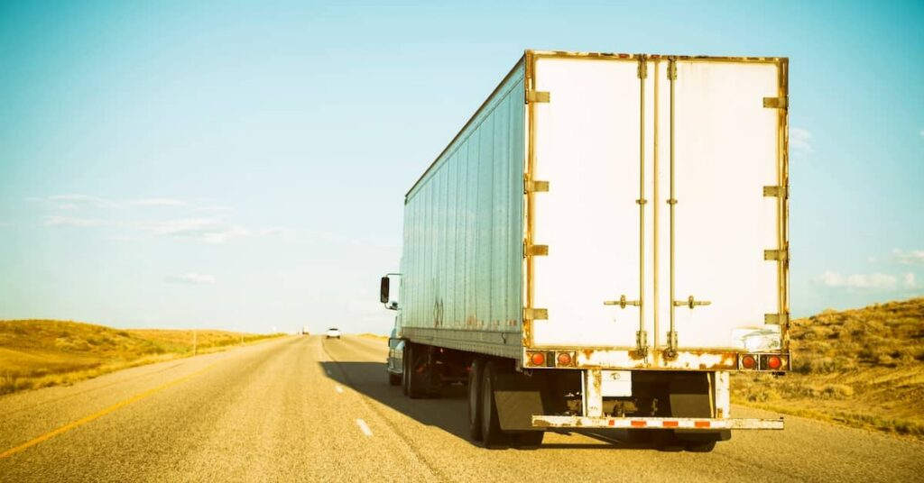 Israeli Major indicted for smuggling goods into Gaza